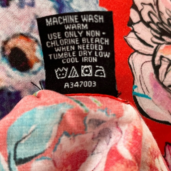 Tolani Collection Spring Poncho, size XL - Picture 5 of 5